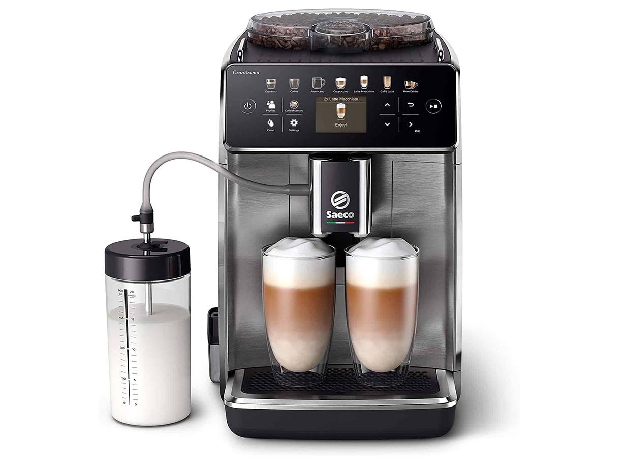 Die 5 besten Kaffeevollautomaten mit Dampfdüse im Test 2023: Vielfalt genießen oder den perfekten Milchschaum zaubern?
